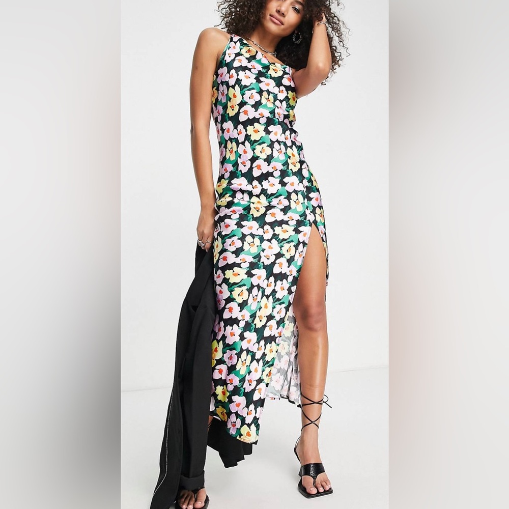 TOPSHOP floral dress